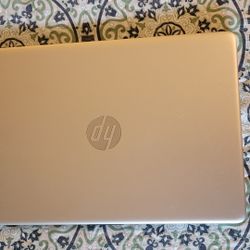 HP Laptop (Like New)