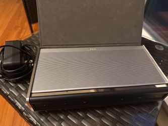 Bose speaker with charger