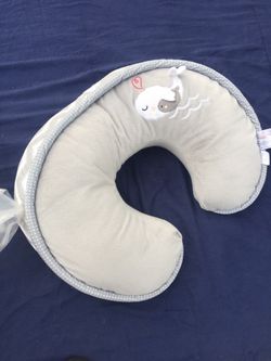 Tummy pillow for baby