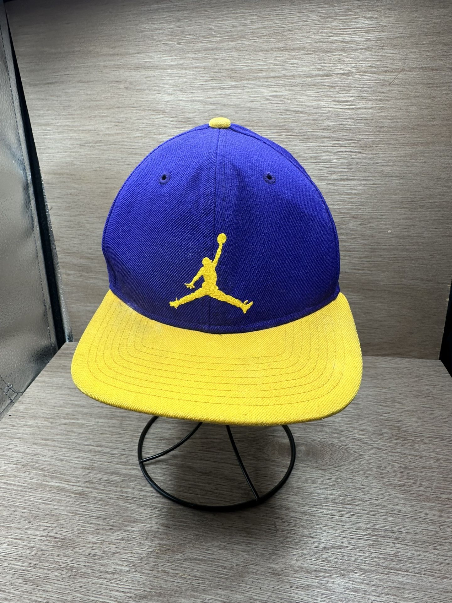 Air Jordan True Hat Men Los Angeles Lakers Jumpman Snap Back Cap