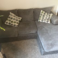 2pcs Sofa $200