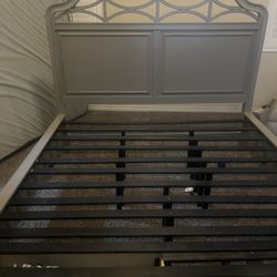 Cal King Gray Bed