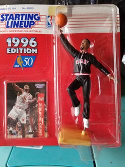 1996 Alonzo Mourning Figure