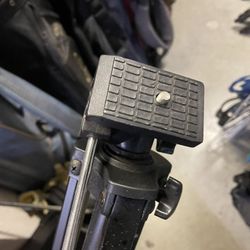 Camera tripod with extendable legs  