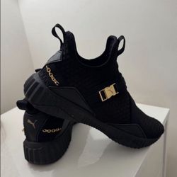 Puma Black & Gold Women’s Sneakers - Size 10