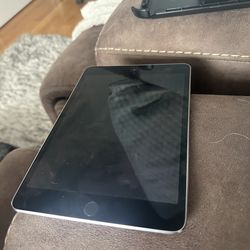 iPad mini 4 128 GB