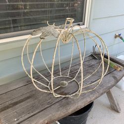 Metal Pumpkin 