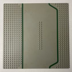 LEGO 309p01 Gray Baseplate 1986 Road 32x32 Service Station Green Lines 9(contact info removed)