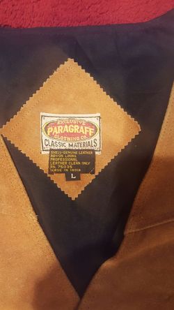 Paragraph large vest