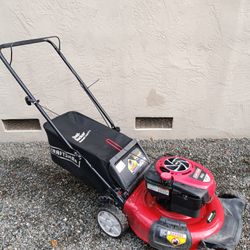 Craftsman Gas Lawnmower, Powered By Brigg's N Stratton 