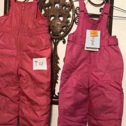 KIDS SNOW BIBS AND BOOTS NEW 25 EACH CASH ONLY AVAILABLE 