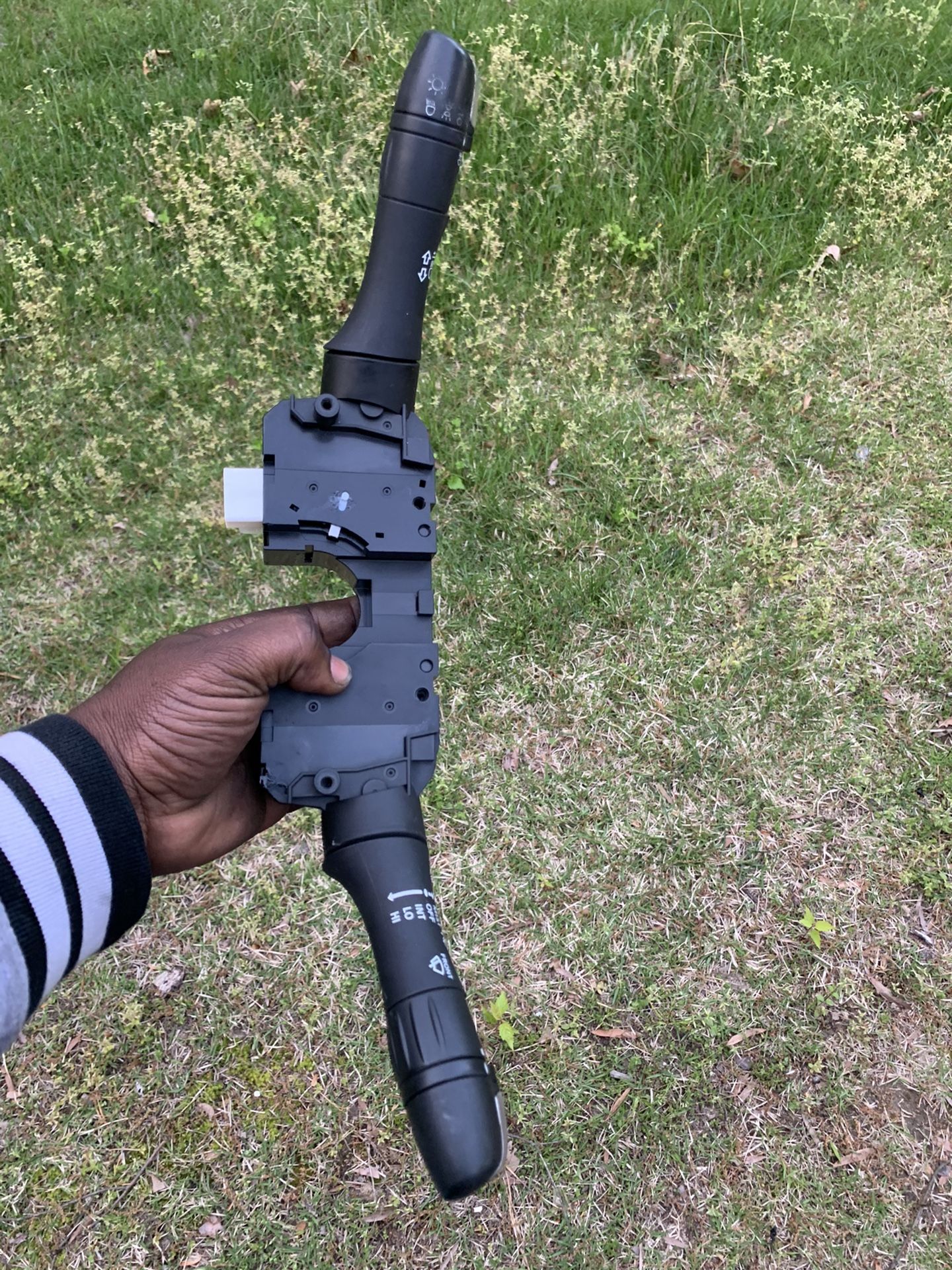 2008-2013 Infiniti g35-g37 headlight switch