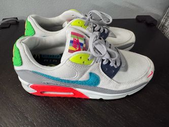 Nike Air Max 90s - Evolution of Icons (M, 9 US)