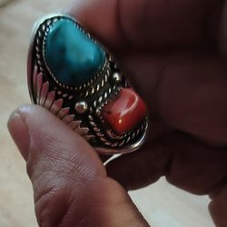 Vintage Navajo Sterling Silver Ring With Turquoise Stones And Coral Stones
