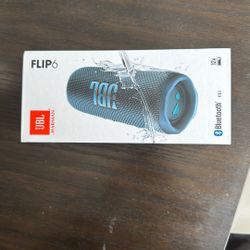 Reduced JBL Flip 6 Brand New Wireless Speaker. Reduced 60% Off