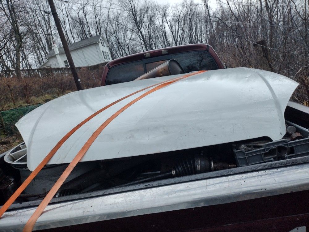 2013 Chevrolet Impala Hood
