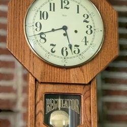 Vintage Howard Miller Regulator Wall Clock