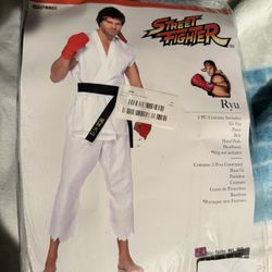 Street Fighter - Ryu Halloween Costume men’s large 