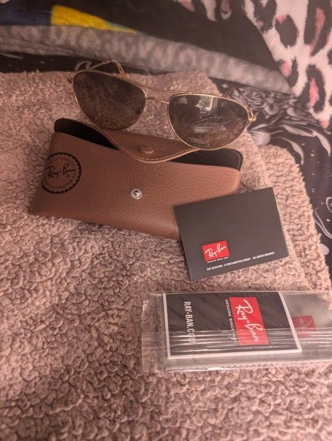 Rayban Sunglasses With Case