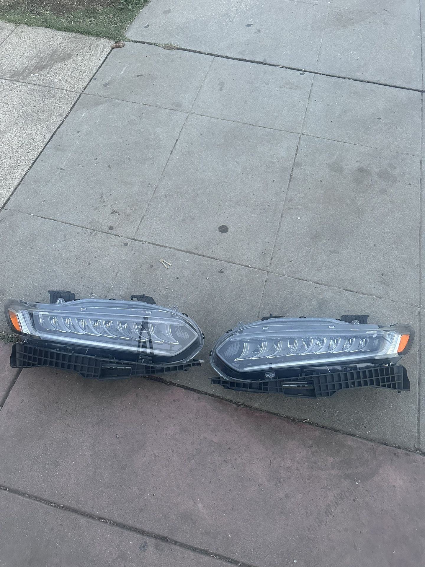 Honda Accord Front HeadLights 