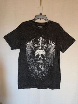 Brisco Brands Men's Every Day Graphic Tee Shirt Angel Wings Skull Cross - Size Large