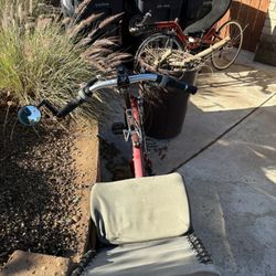 Bicycle, recumbent bike. 