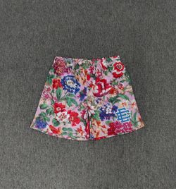 EE SHORTS