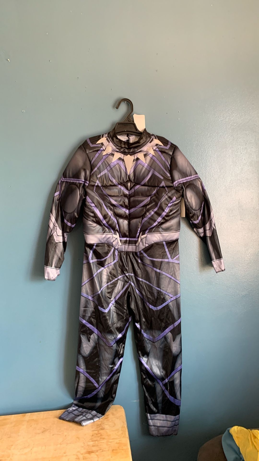 HALLOWEEN MARVEL BLACK PANTHER KIDS SIZE MEDIUM COSTUME