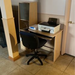 Desk & Chair