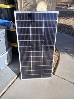 SOLAR PANEL *RENOGY*