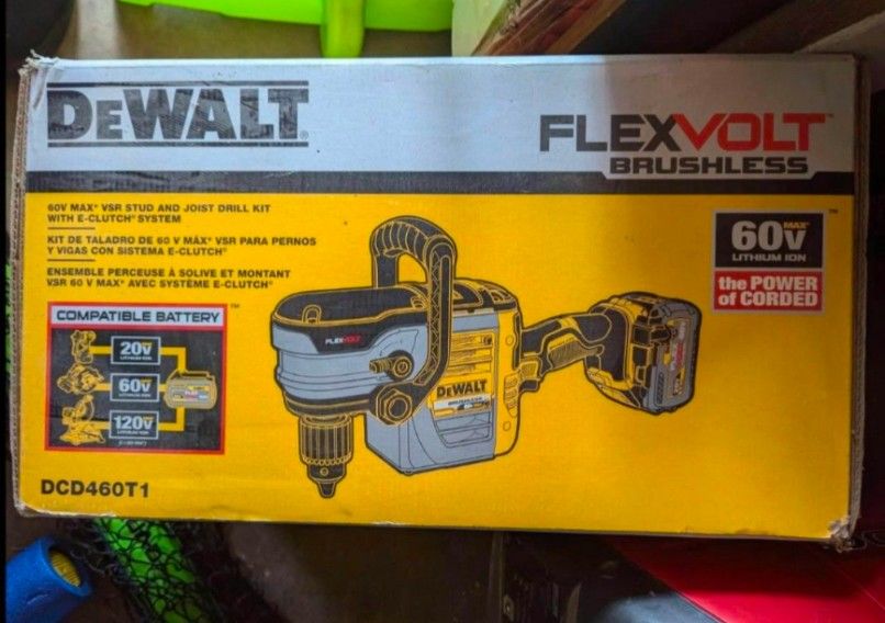 New In Box DeWalt 20V Hole Saw (Large One)
