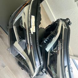 OEM Toyota Headlight Replacement 