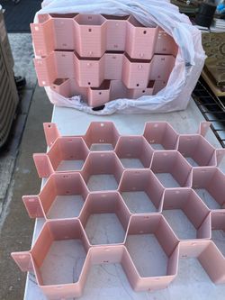 Set of 4 honeycomb-style mesh drawer organizers with adjustable dividers for underwear, belts, scarves, and socks – Pink