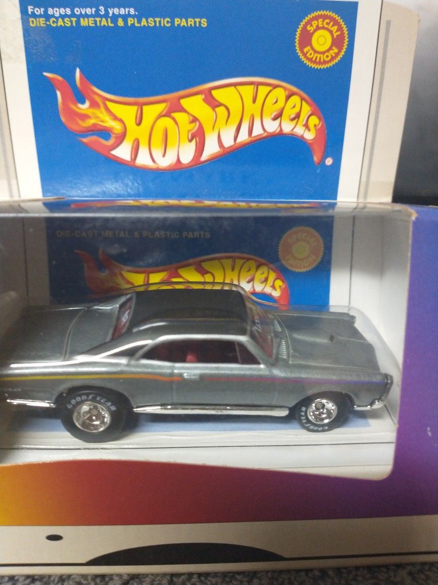 Hot Wheels