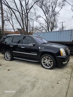 Cadillac Escalade Full-Size SUV