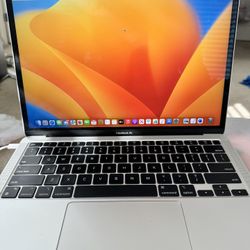 MAC BOOK PRO