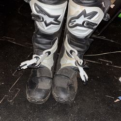 Alpine dirt bike boots size 10