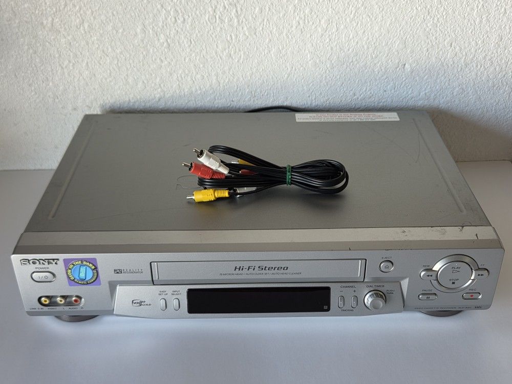 Sony SLV-N81 VCR VHS Player and Recorder Hi-Fi Stereo With AV Cables