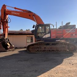 Hitachi Excavator 470