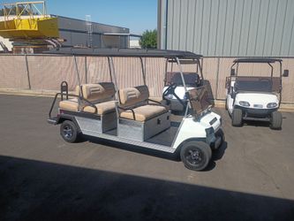 Lithium six passenger golf cart