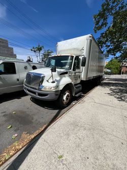 🚛 2010 International DuraStar 28FT