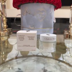 Charlotte Tilbury Magic Water Cream Refillable Gel Moisturizer with Niacinamide🤍