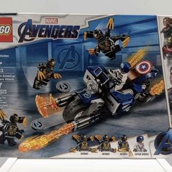 New Retired Lego Avengers Captain America: Outriders Attack #76123