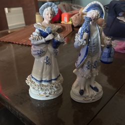Vintage Porcelain George & Martha Washington  Figurines 10” Tall Perfect Condition 