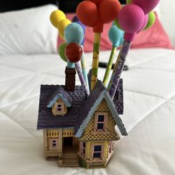 UP Pencil Holder