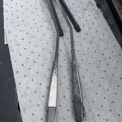 1(contact info removed) GM Obs Wiper Arms