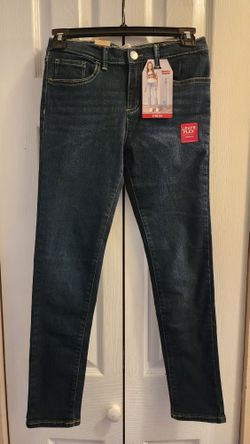 Girl Levis Jeans
