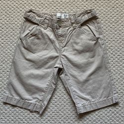 Old Navy girls chino shorts size 10
