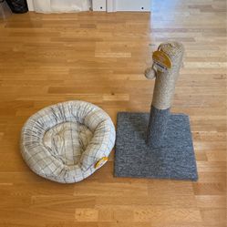 Cat Scratching Pole And Bed