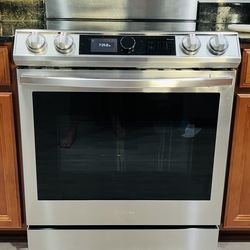 Samsung Electric Range Stove - Great Condition